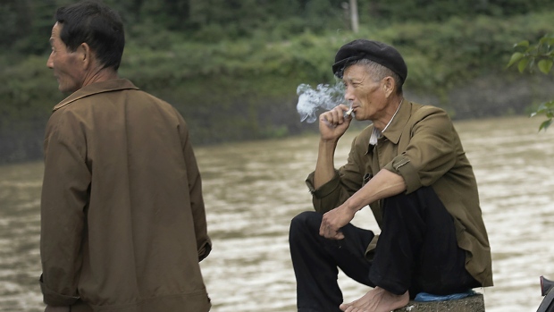 North Korea looks to cut down smoking