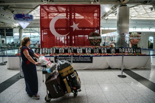 Nothing will change: post-attack selfies at Istanbul airport