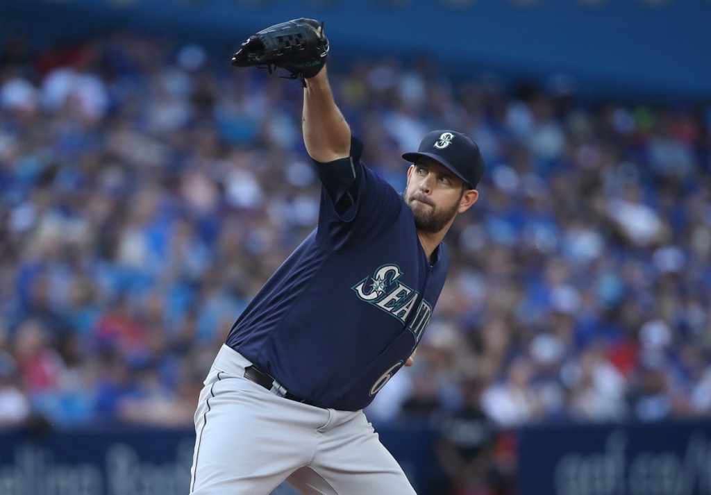 Paxton pitches 7 innings Mariners beat Blue Jays