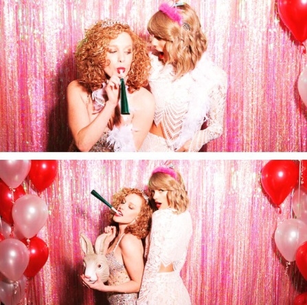 'Shake It Off singer Taylor Swift with Abigail Anderson on her BFF's 26th birthday