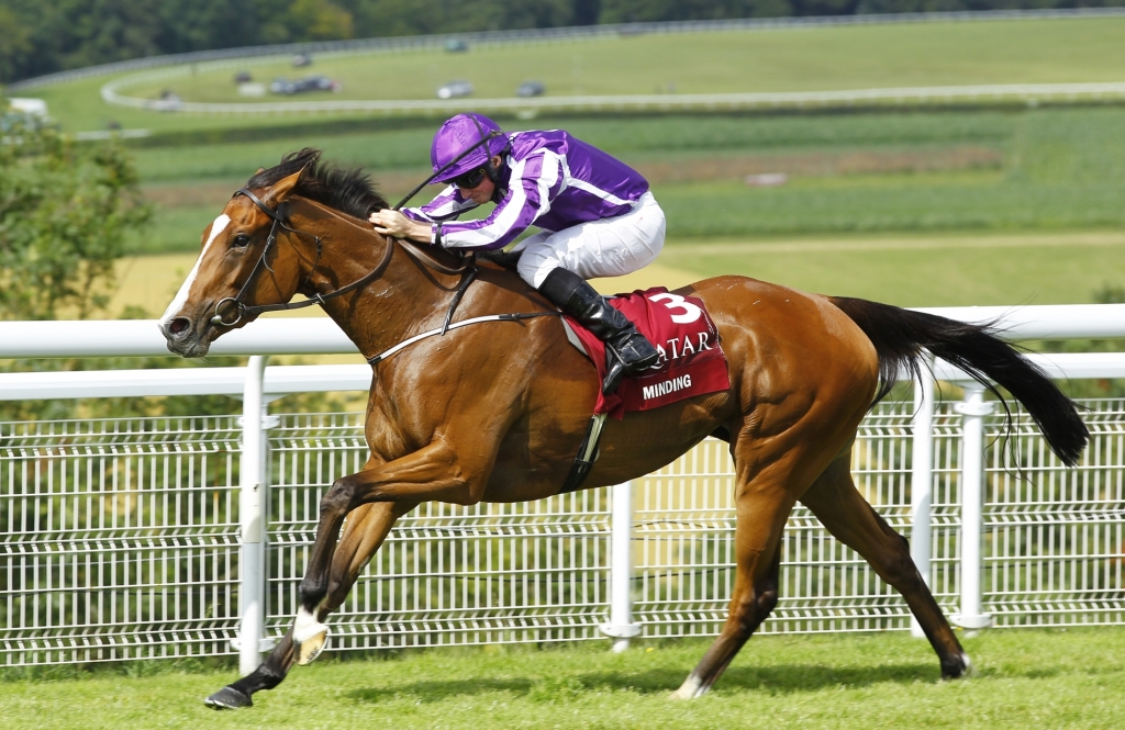 Minding Overcomes Trouble for Nassau Win