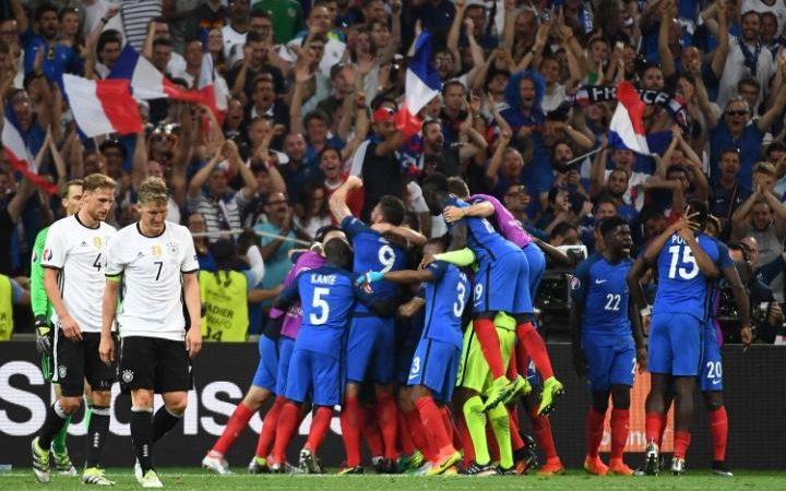 Griezmann double takes France through to final