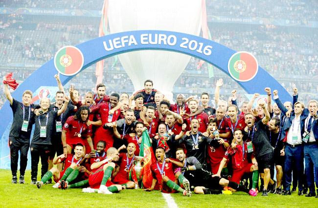 Portugal stun France to win Euro 2016