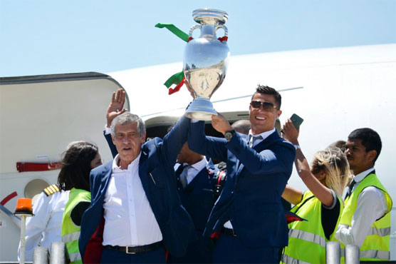 Portugal's European champions led by Cristiano Ronaldo returned home to a heroes welcome on Monday