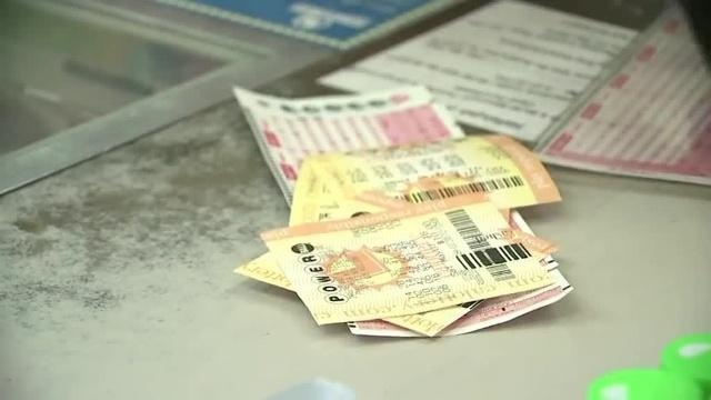 Powerball jackpot for Saturday grows to estimated $390 million