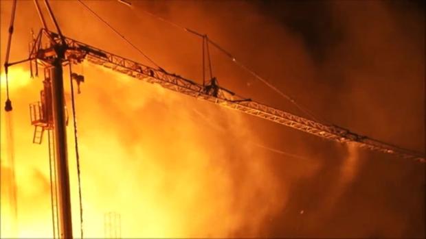 RAW Six Alarm Fire Rips Through Five Story Apartment Building Under Construction in Emeryville