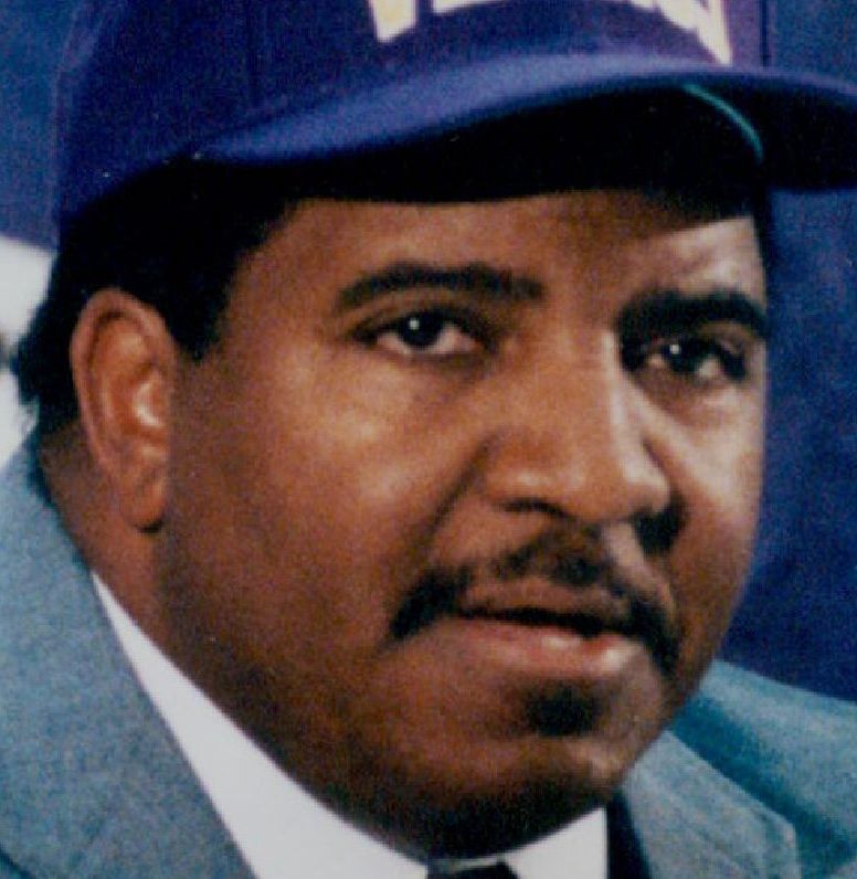 Dennis Green, longtime Vikings coach, dead at 67