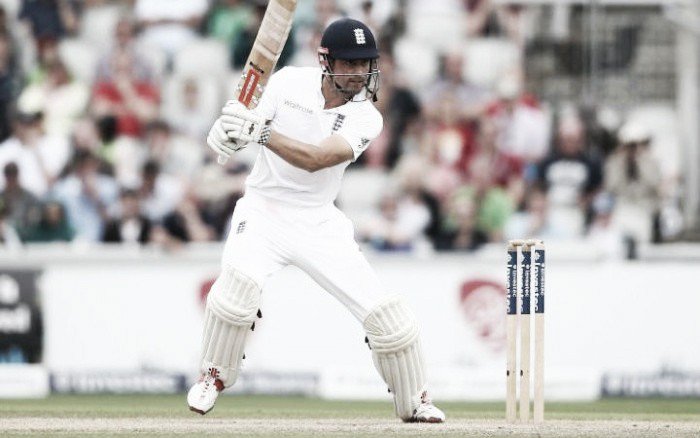 England vs Pakistan Day Three Cook mystifies everyone with batting decision