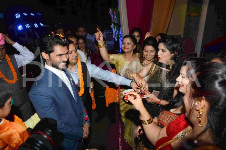 In Pictures! Sambhavna Seth Ties The Knot With Avinash Dwivedi