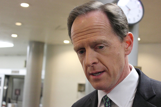 Sen. Toomey hits opponent on 'sanctuary cities' ahead of vote