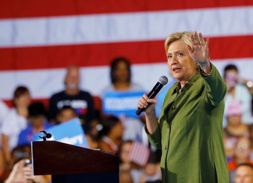 On eve of Democratic convention, Clinton struggles for party unity