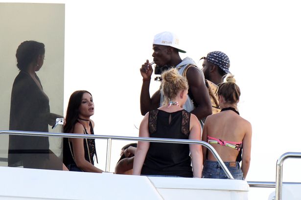 Paul Pogba vapes as he enjoys his Miami holiday with friends