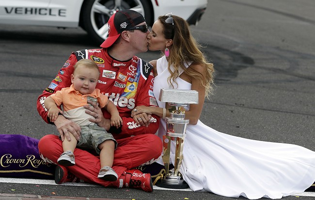 Kyle Busch stays hot at Indy by taking Brickyard 400 pole