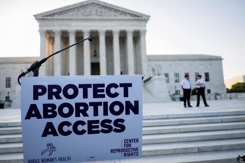 BREAKING: Supreme Court overturns Texas pro-life law 5-3 in Whole Women's Health ruling