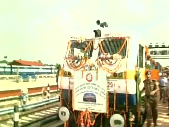 Suresh Prabhu Flags Off'Tripura Sundari Express