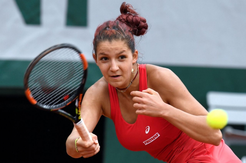 Switzerland's Rebeka Masarova during the girl's singles final at the 2016 French Tennis Open