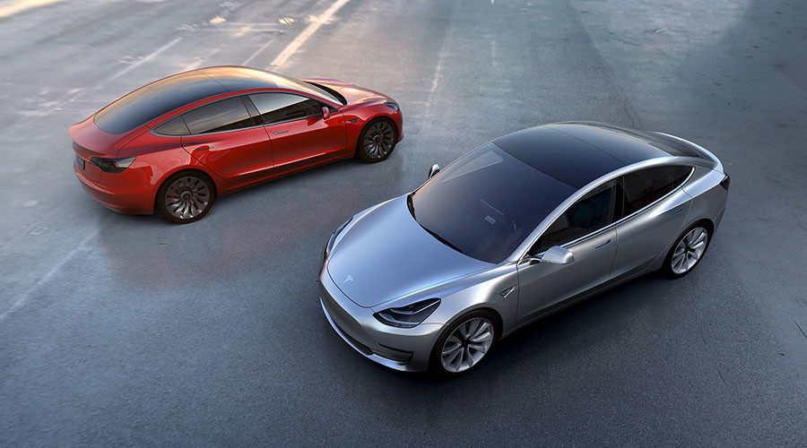 Tesla Motors&#039 mass-market Model 3 electric cars