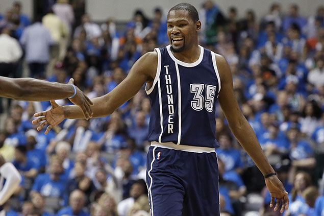 Kevin Durant meets with Golden State Warriors says source