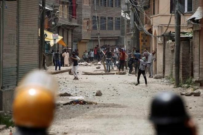 The official said at least five persons were injured in action by the security forces when a protesting mob pelted stones at them in Trehgam