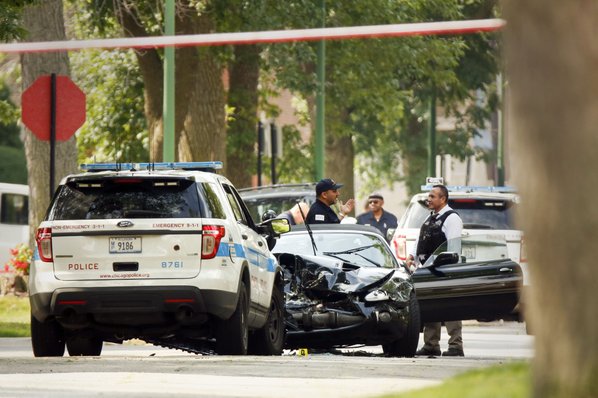 2 Chicago Police Officers 'Relieved of Police Powers' After Fatal Shooting