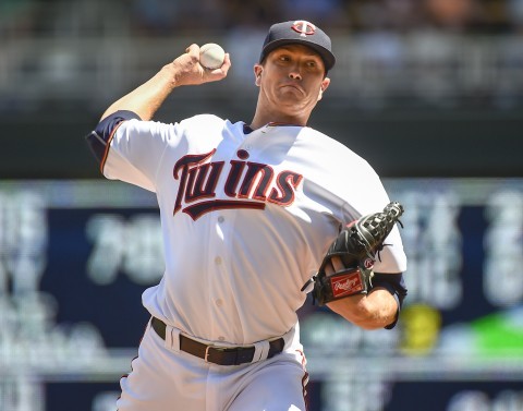 Errors, missed opportunities cost Indians in loss to Twins