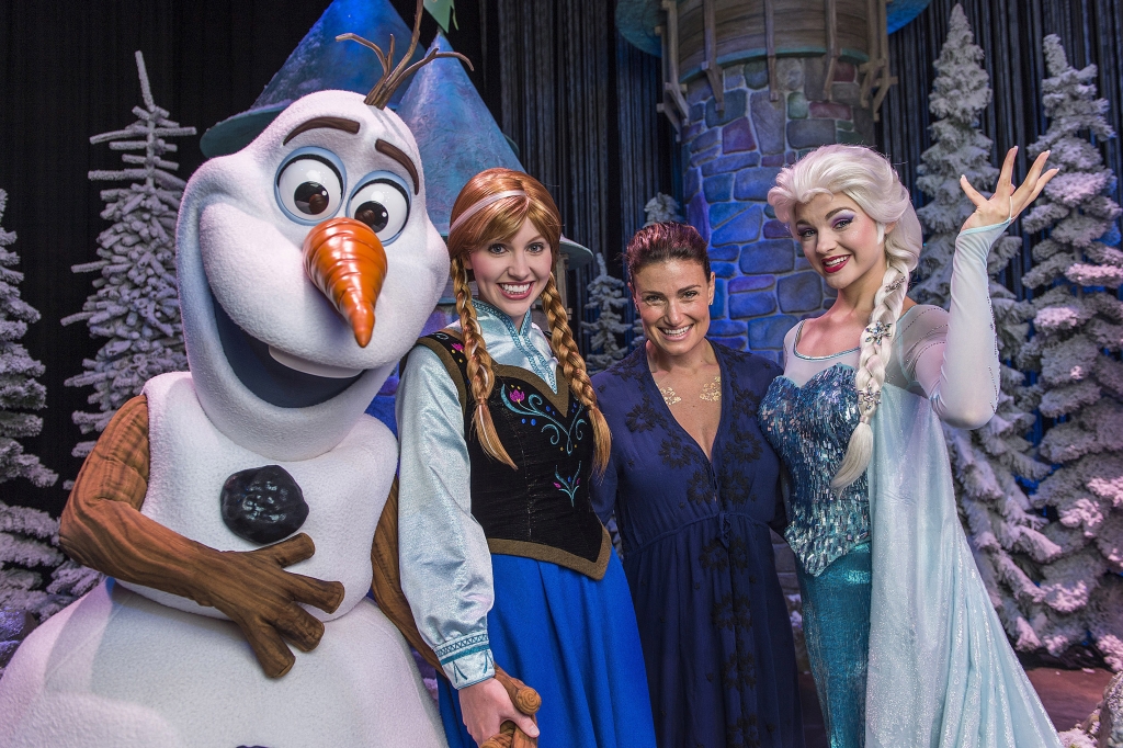 LAKE BUENTA VISTA FL- JULY 28 In this handout image provided by Disney Parks Tony Award-winning actress and singer Idina Menzel poses