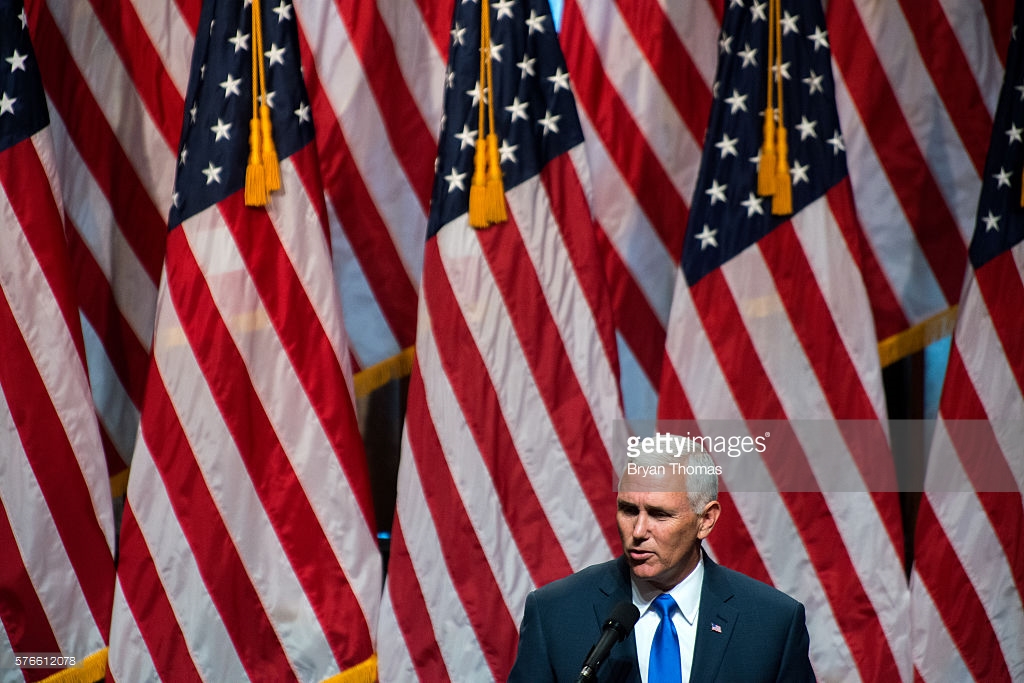 Pence seeks to reassure conservatives about Trump