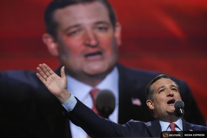 Former Republican U.S. presidential candidate Ted Cruz speaks during the third
night of the Republican National Convention in Cleveland Ohio