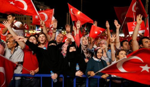 Turkey widens purge after failed coup