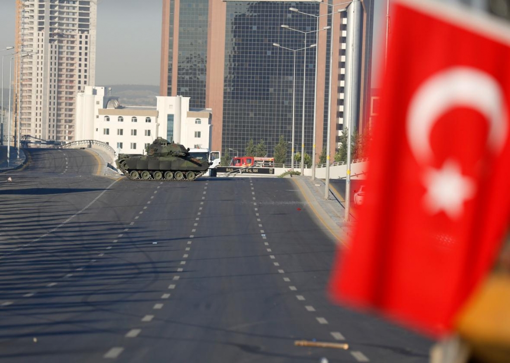 576539428-turkish-militarys-tanks-is-seen-on-the-road-to-the