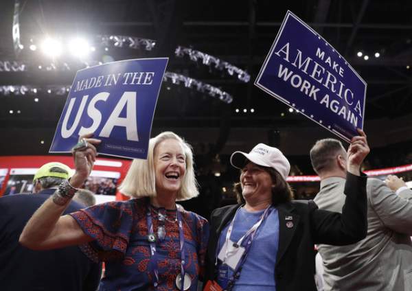 Republican National Convention 2016 live updates: Trump kids, Chris Christie to speak Tuesday