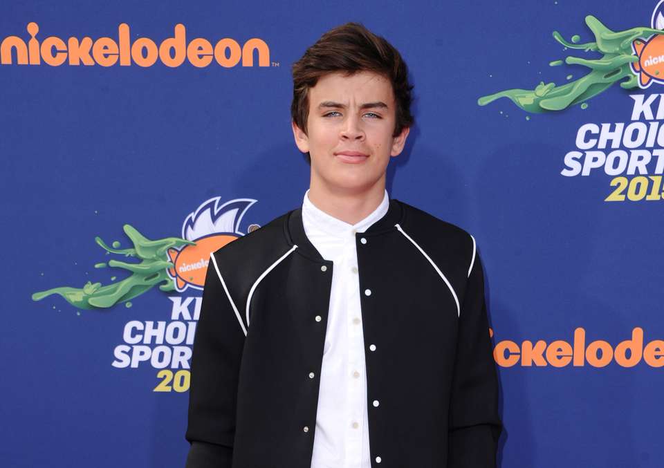 Internet star Hayes Grier hospitalized after car crash