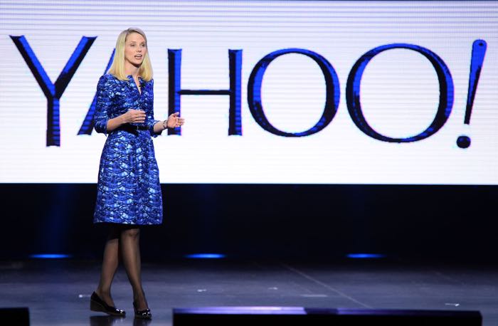 Verizon to snap up Yahoo for £3.7bn in bid to create a mobile media giant with a billion customers and more than 25