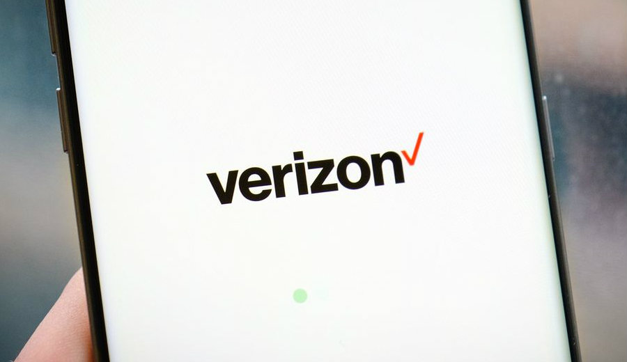 Verizon to disconnect unlimited plan’s heaviest users
       
       	        By Jose Gregorio Zapata