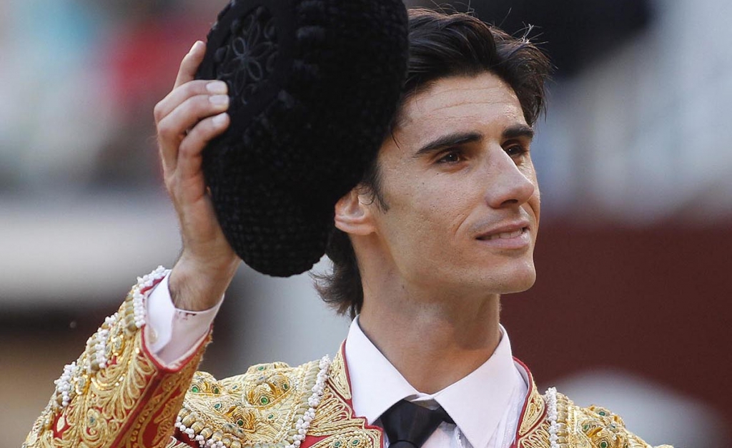 Top bullfighter gored to death in the ring in Spain