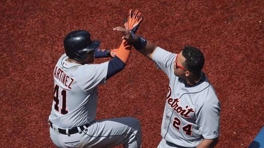 Encarnacion hits 3-run HR, Blue Jays beat Tigers 6-0