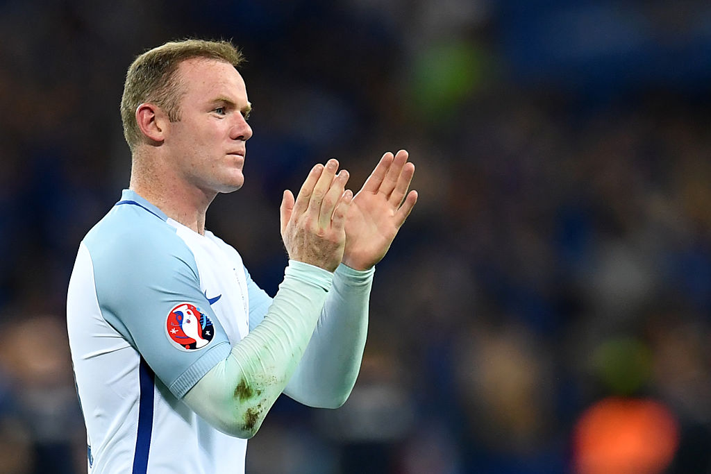 Allardyce refuses to confirm Rooney will remain England captain