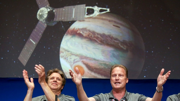 Cheering the Juno mission at NASA's JPL