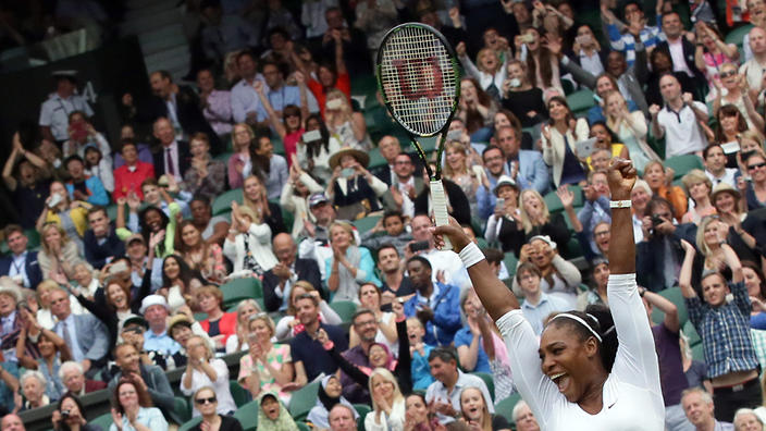 World No.1 Serena Williams has beaten Angelique Kerber to claim a seventh Wimbledon crown