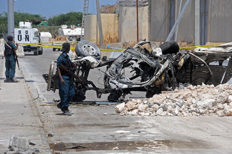 Mogadishu airport attack: Explosions and gunfire in Somalia by terror group Al-Shabab