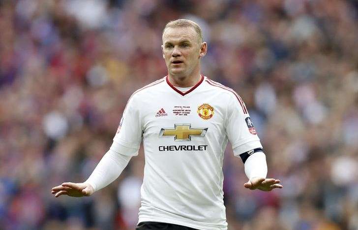 Pressure part of the job at Manchester United Rooney