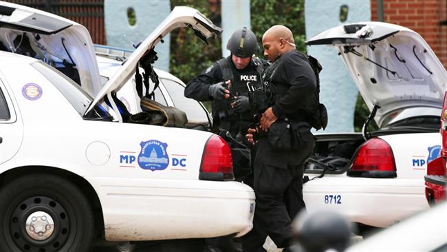 A US police officer in Washington D.C. has been arrested after attempting to send money to Daesh