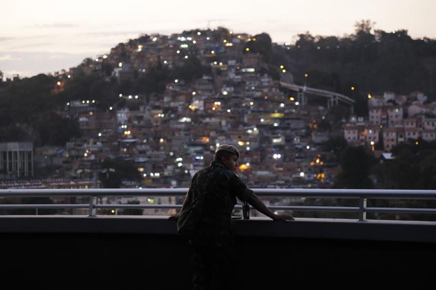 Journalists suffer minor injuries as Olympic press bus is hit by gunfire in Rio de Janeiro