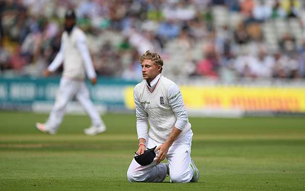 A video showing Joe Root shining the ball in an aggressive manner appeared on Twitter following England's win