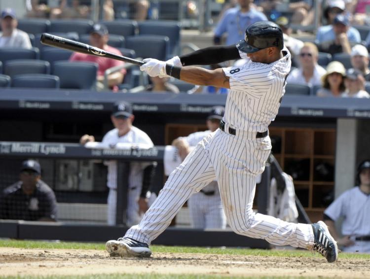 Aaron Hicks blasts a three-run home run his second dinger in as many days