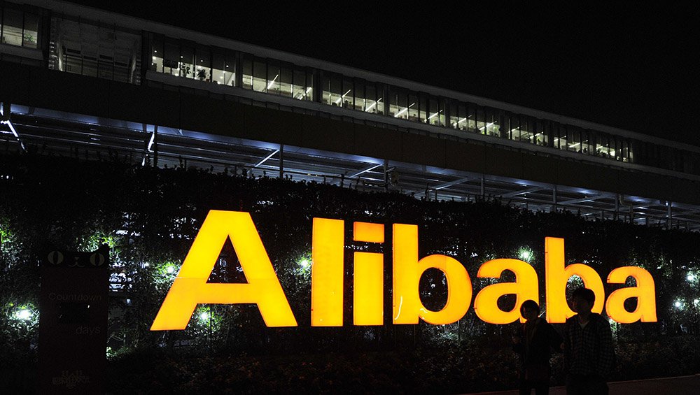 China's e-commerce market will come into focus when two internet leaders Alibaba and