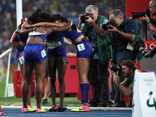 US women to re-run 4×100-meter relay after obstruction