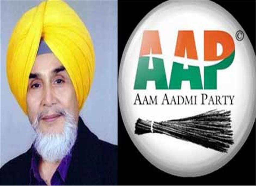 Cong terms Kejri a 'street side joker'