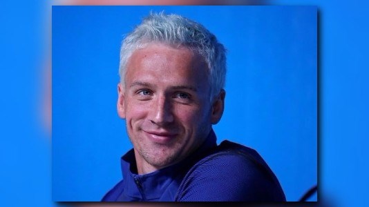 American Ryan Lochte won his first medal of the 2016 Olympics with the men's 4x200 freestyle relay