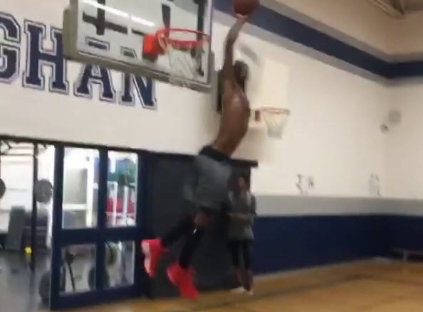 Watch Andrew Wiggins Nearly Complete a 720 Dunk